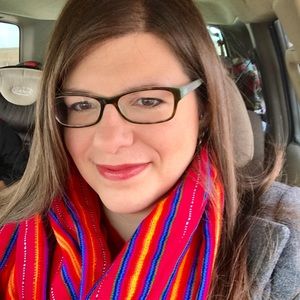 Meet your Posher, Emilie